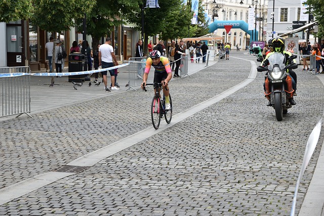 场的截球至 场的截球至